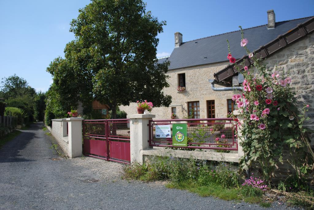 Gites Les Rainettes Vienne-en-Bessin Екстер'єр фото